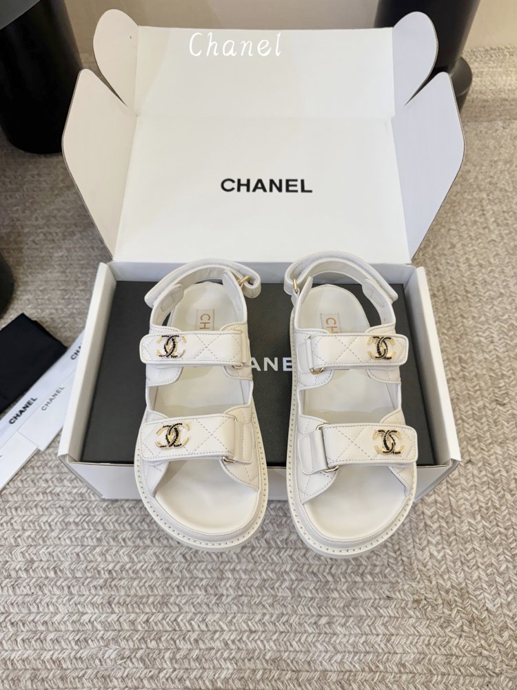 Sandals women's