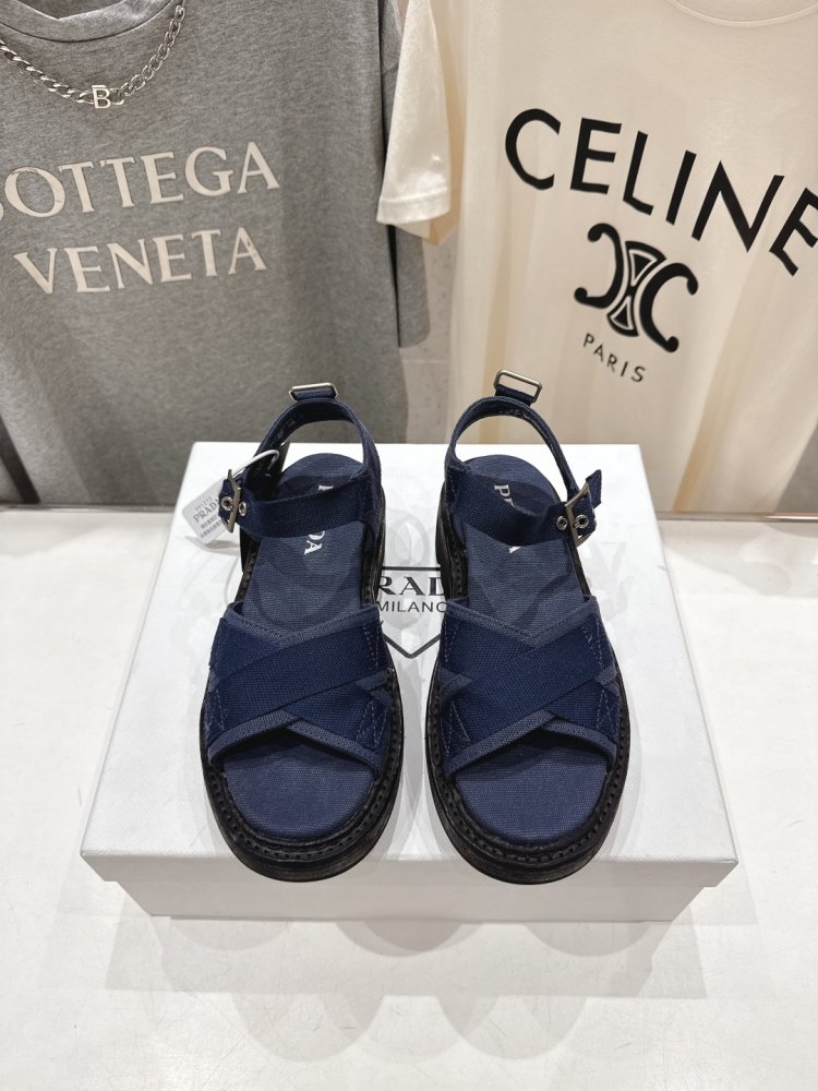Sandals women's