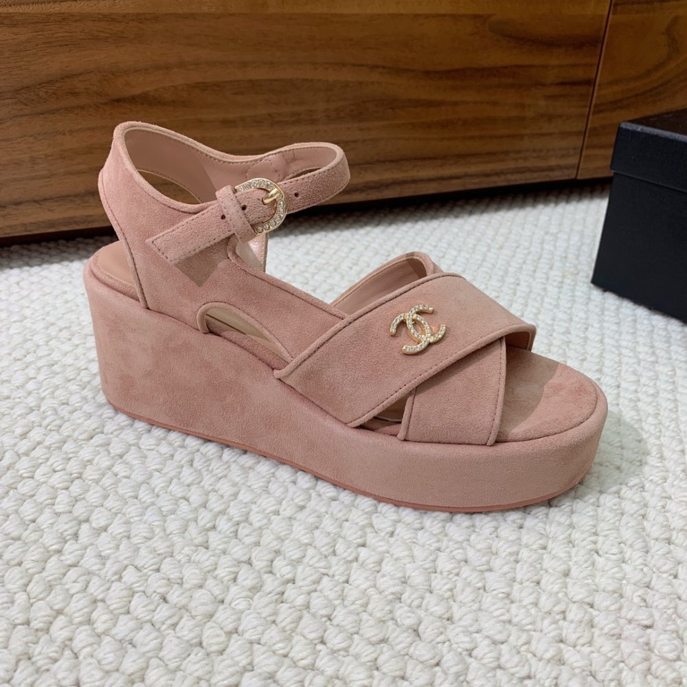 Sandals women's