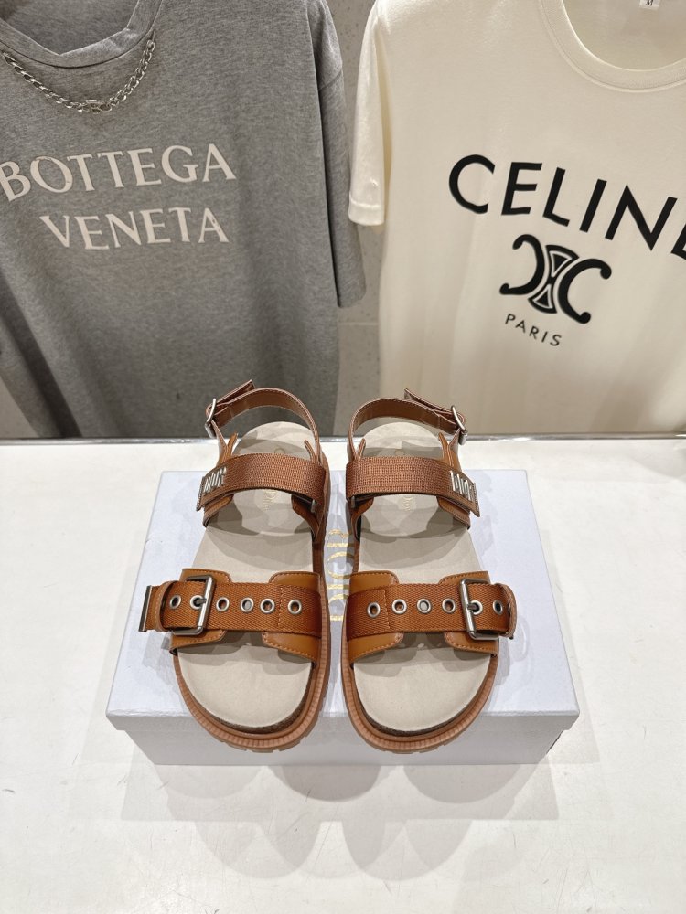Sandals women's