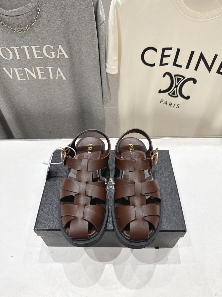 Sandals women's