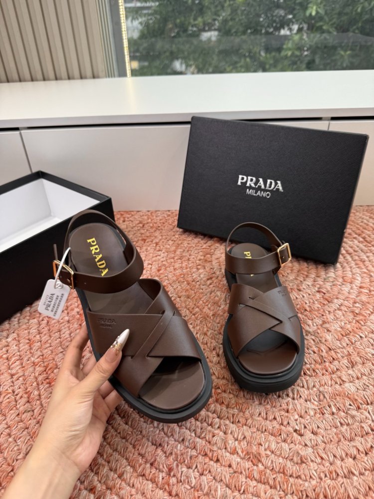 Sandals women's