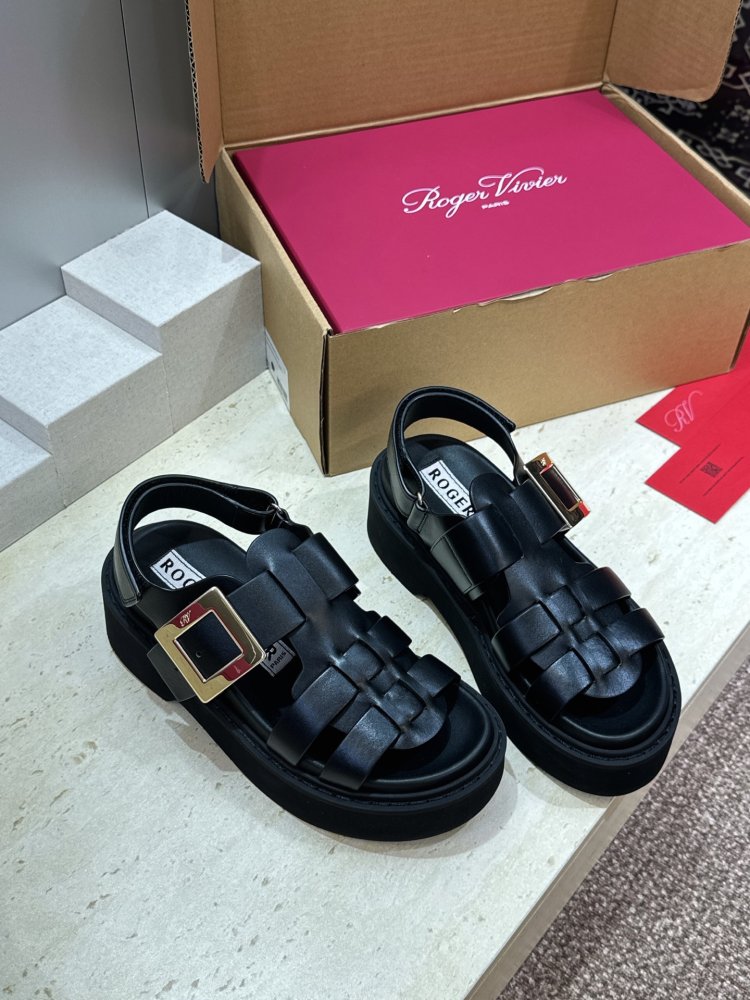 Sandals women's