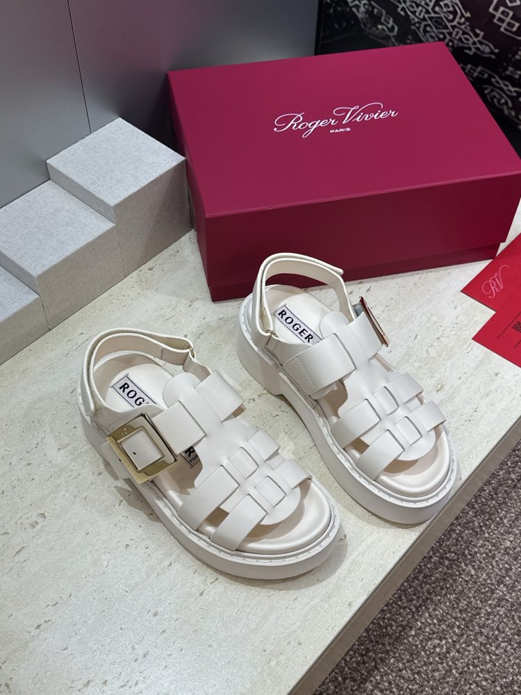 Sandals women's