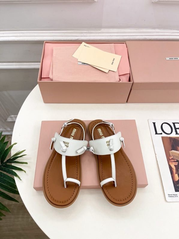 Сандалии женские фото 2