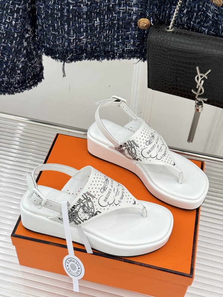 Сандалии женские фото 3