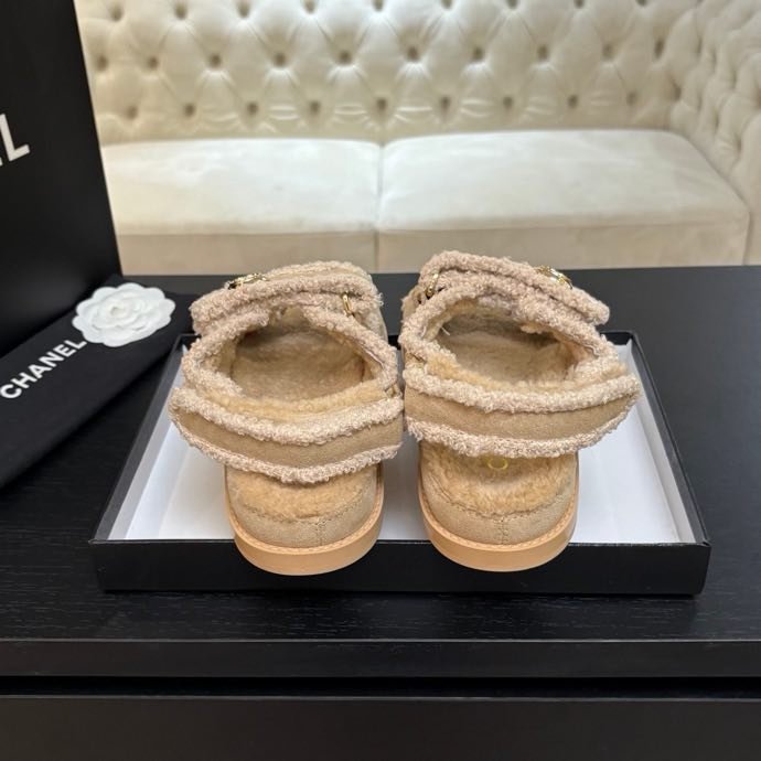 Сандалі жіночі фото 3