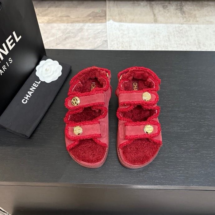 Сандалии женские фото 3