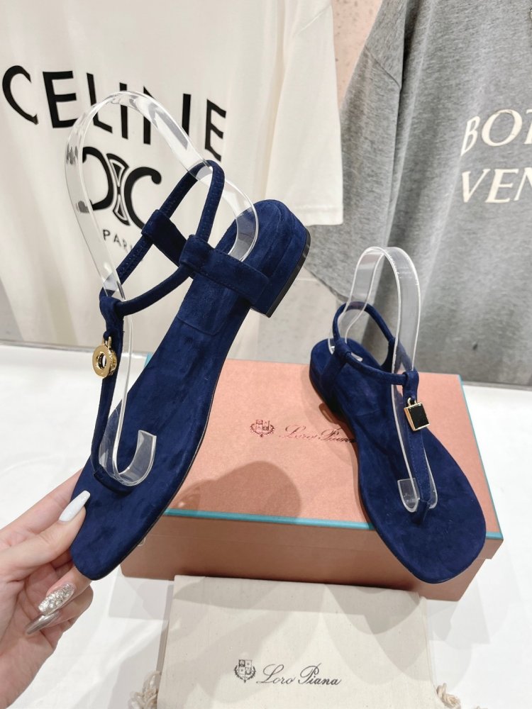 Сандалии женские фото 4