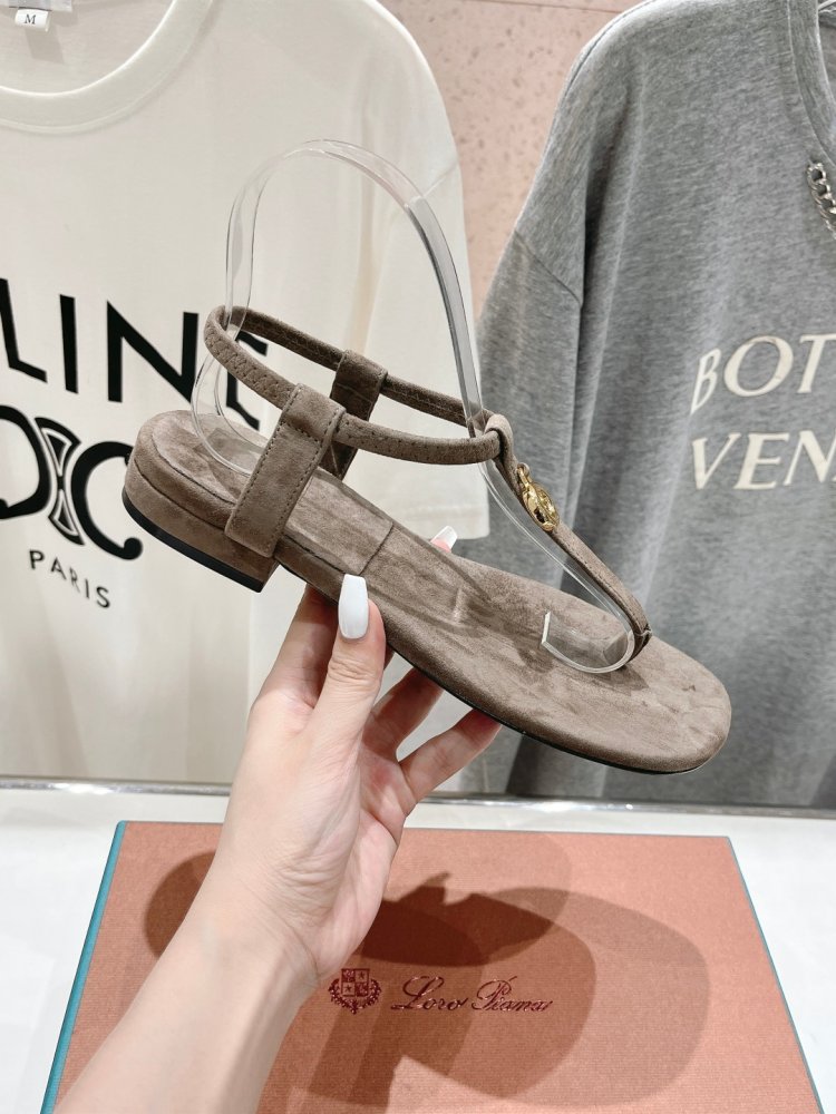 Сандалии женские фото 4