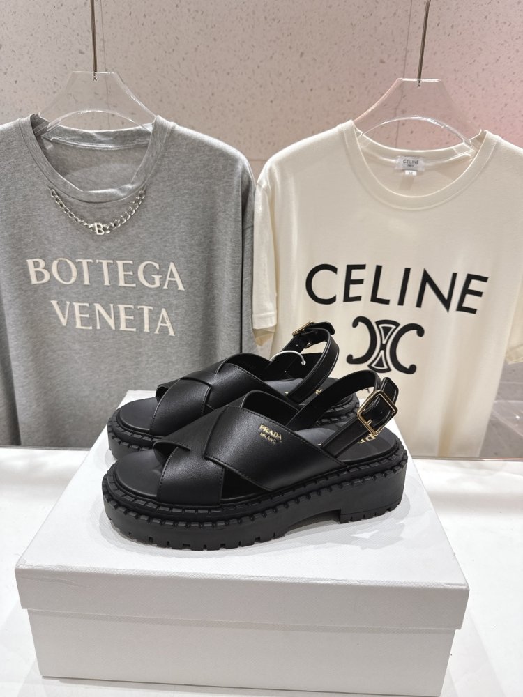 Сандалии женские фото 4