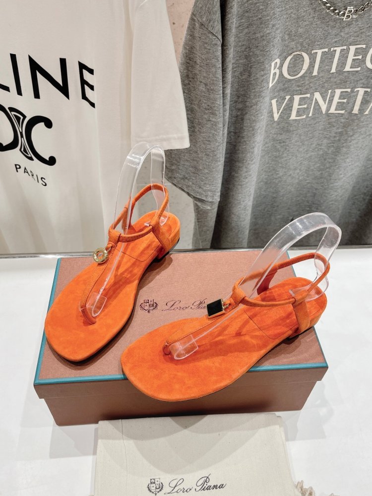 Сандалии женские фото 5