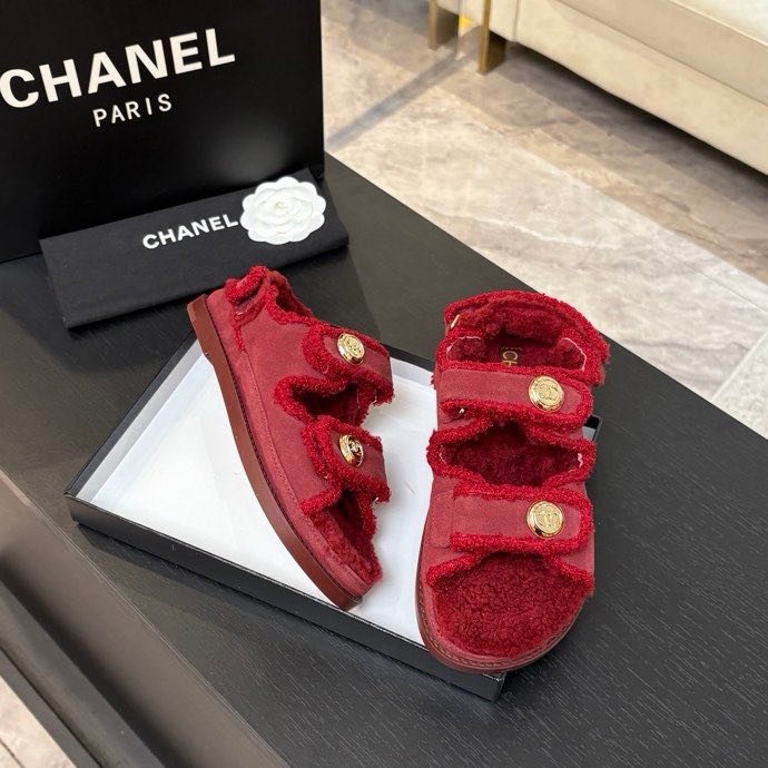 Сандалии женские фото 5