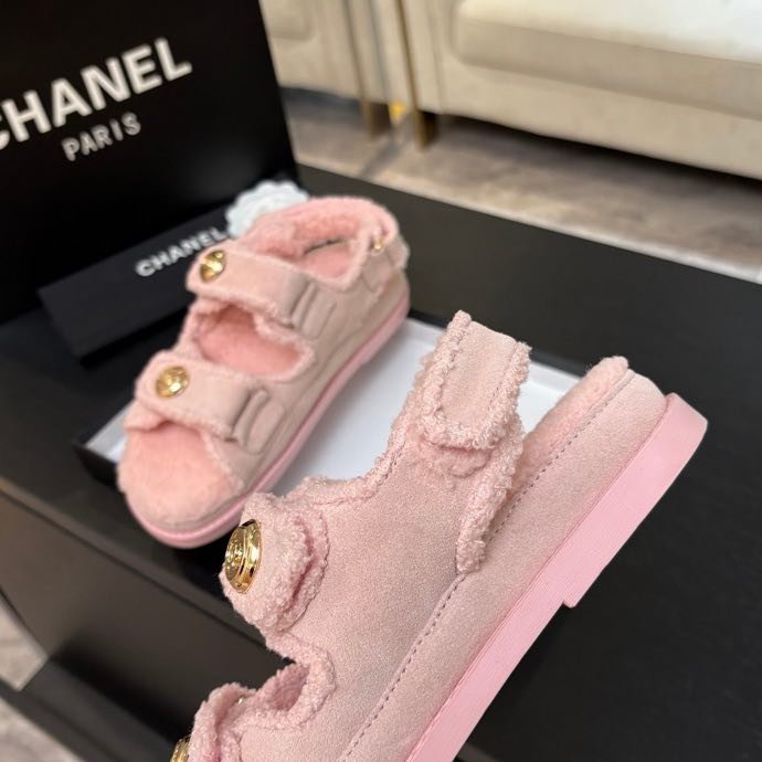 Сандалии женские фото 5