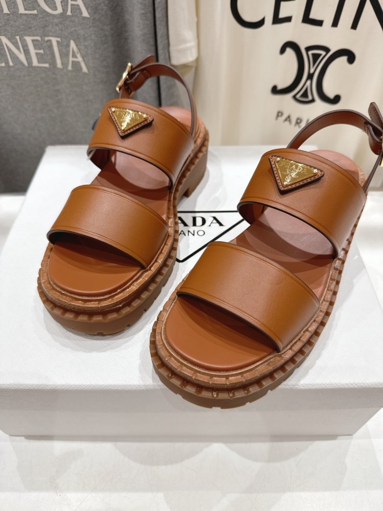 Сандалі жіночі фото 6