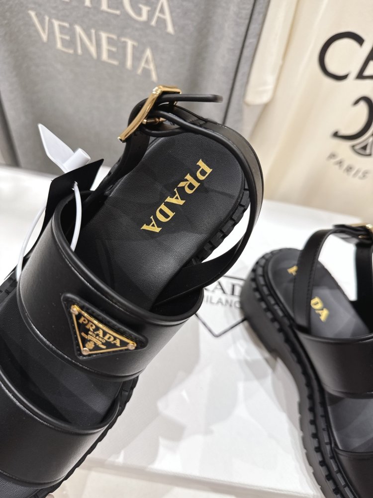 Sandals women's фото 6