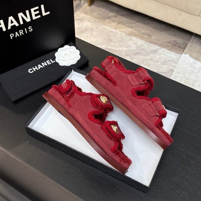 Сандалии женские фото 6