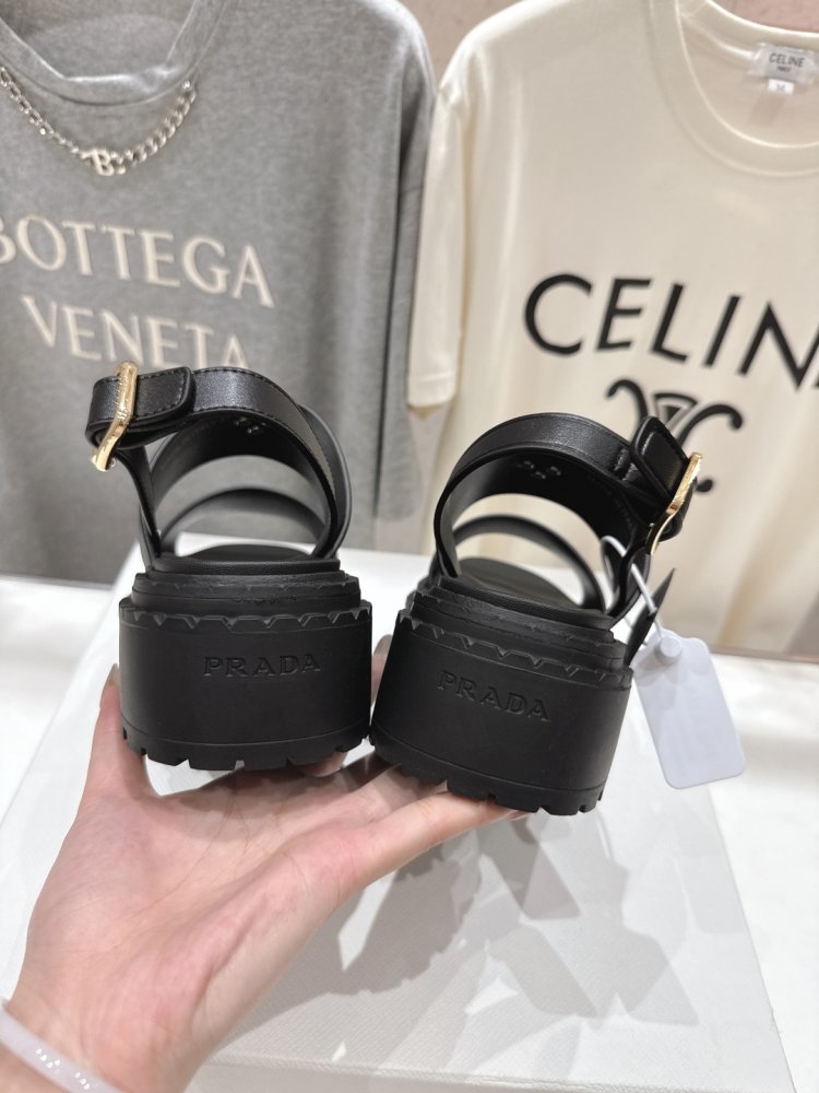 Sandals women's фото 7