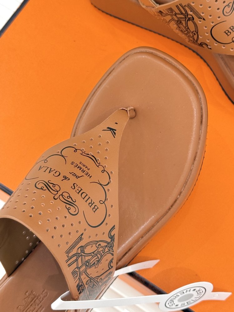 Сандалии женские фото 7