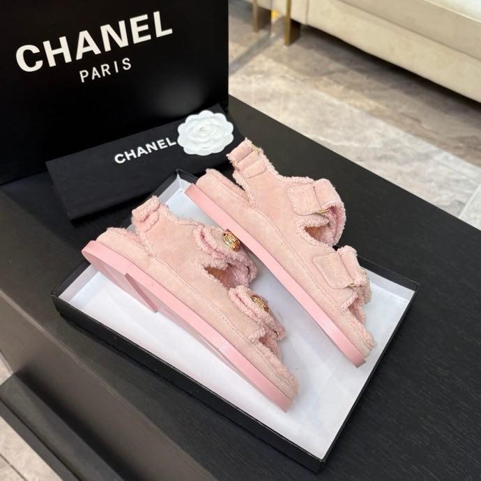 Сандалии женские фото 7