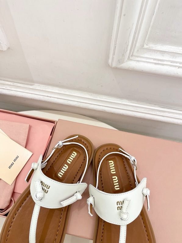 Сандалии женские фото 8