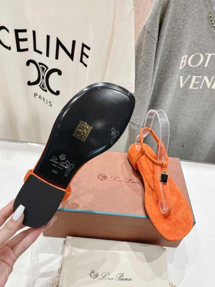 Сандалии женские фото 9