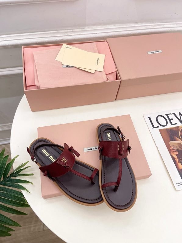 Сандалии женские фото 9