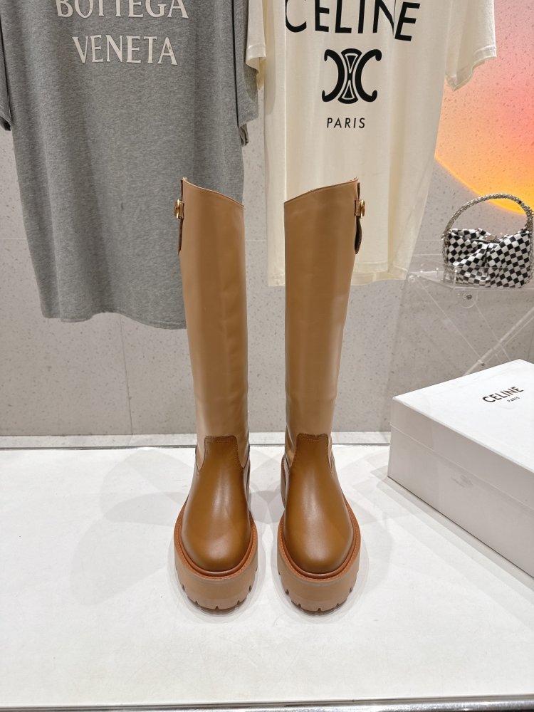 Чоботи до середини гомілки в британському стилі