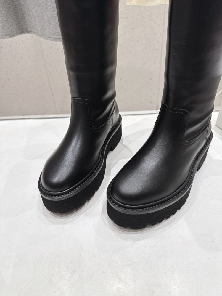 Чоботи до середини гомілки в британському стилі фото 6