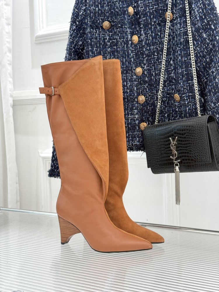 Сапоги кожаные на каблуке с острым носком