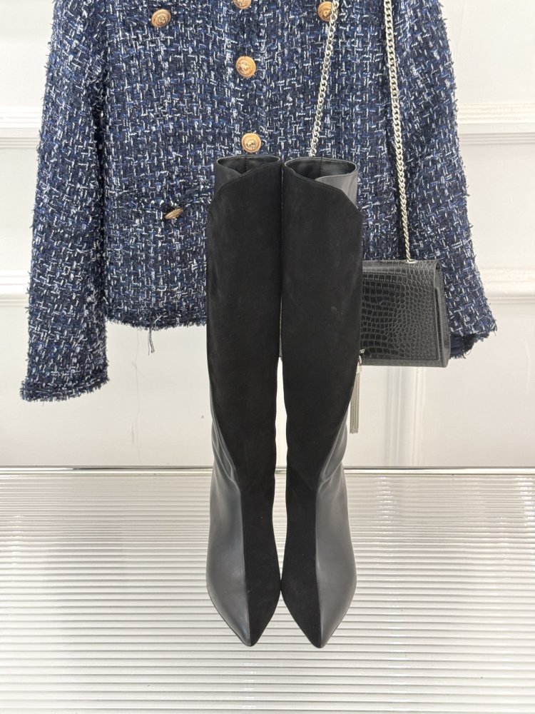 Сапоги кожаные на каблуке с острым носком фото 4