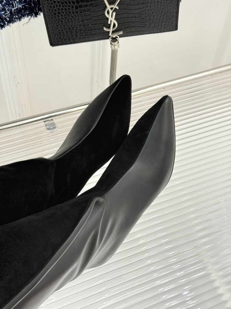 Сапоги кожаные на каблуке с острым носком фото 7