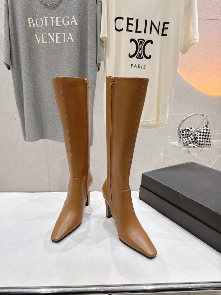 Сапоги кожаные на высоком каблуке фото 2