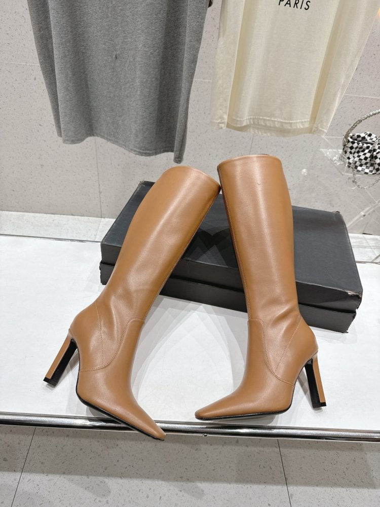 Сапоги кожаные на высоком каблуке фото 4