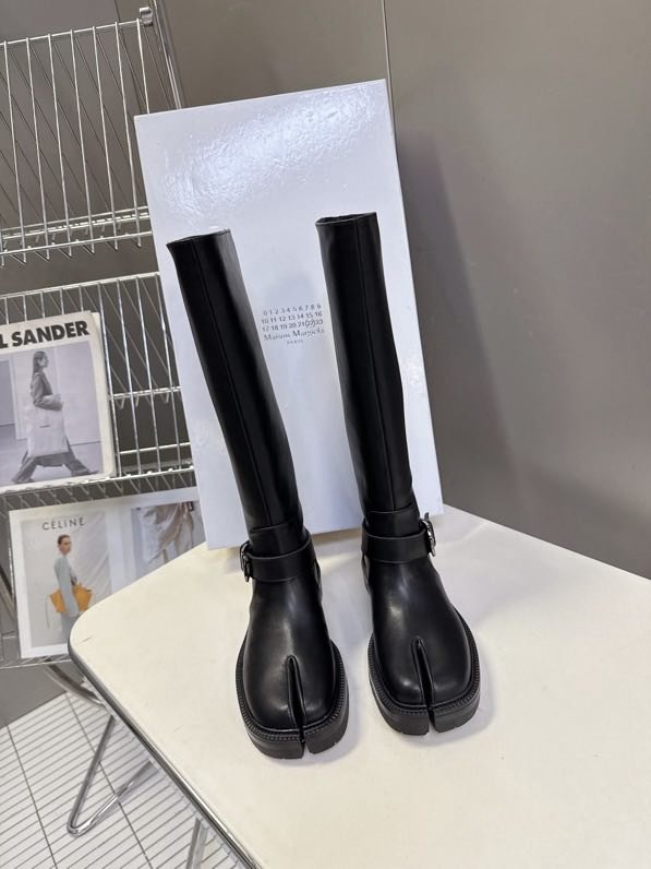 Сапоги кожаные с раздвоенным носком фото 2