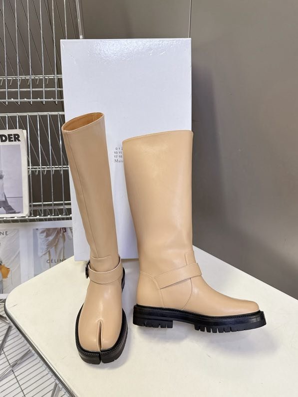 Сапоги кожаные с раздвоенным носком фото 4