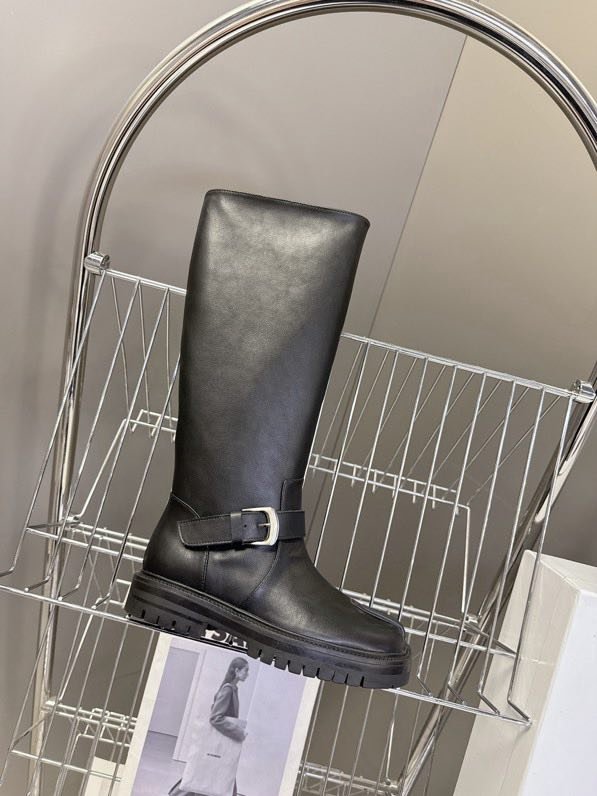 Сапоги кожаные с раздвоенным носком фото 6