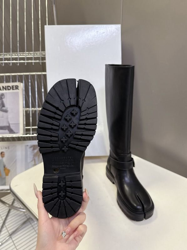 Сапоги кожаные с раздвоенным носком фото 7