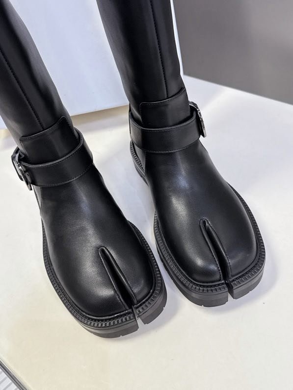 Сапоги кожаные с раздвоенным носком фото 8