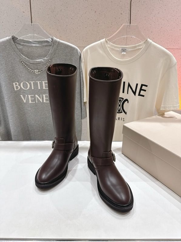 Сапоги кожаные женские Golden Goose