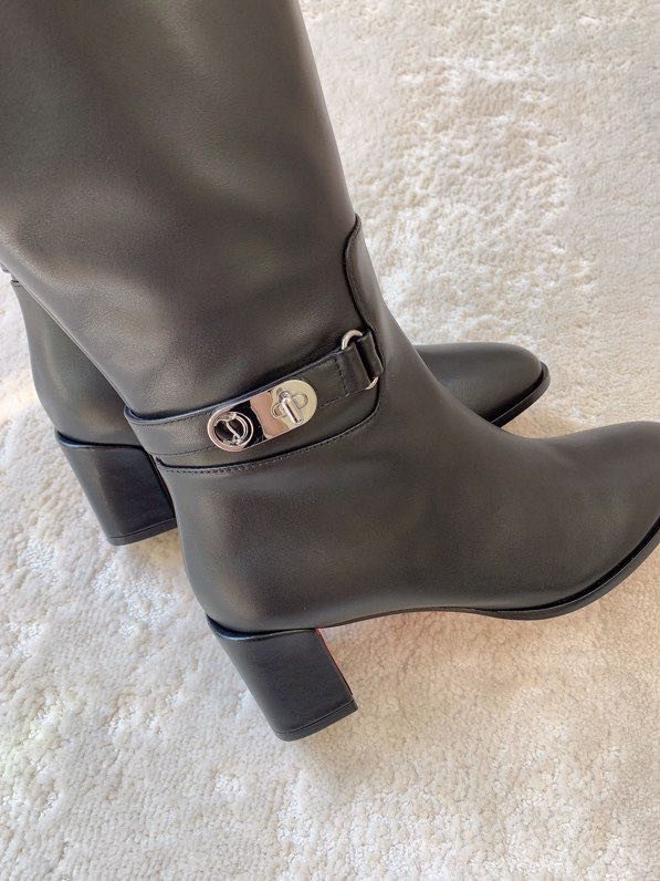 Сапоги кожаные женские на каблуке фото 6
