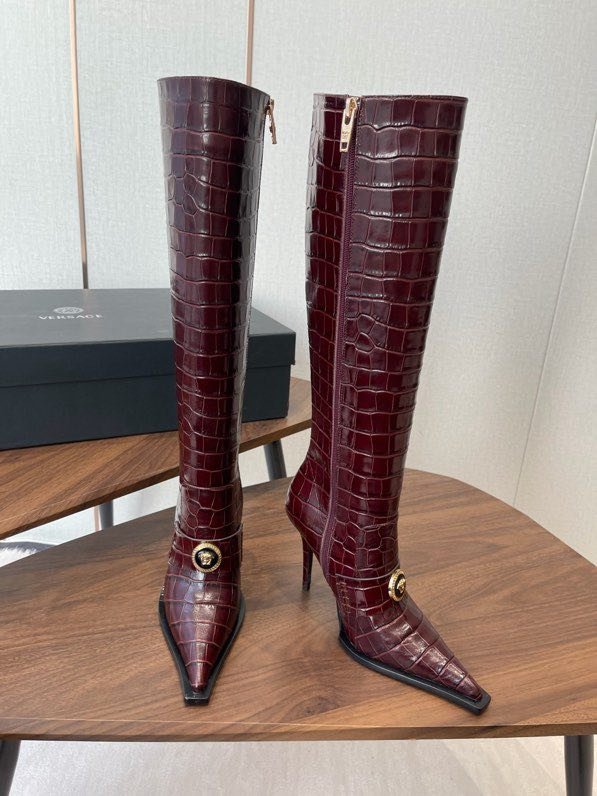 Сапоги кожаные женские на высоком каблуке