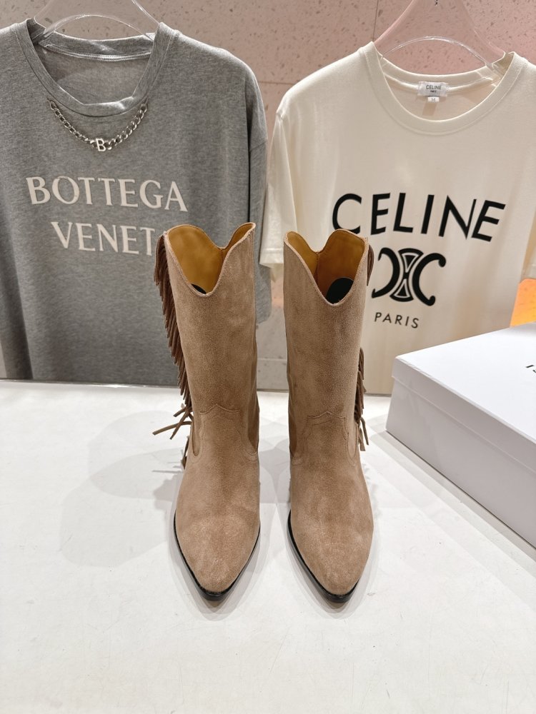 Сапоги кожаные женские с острым носком