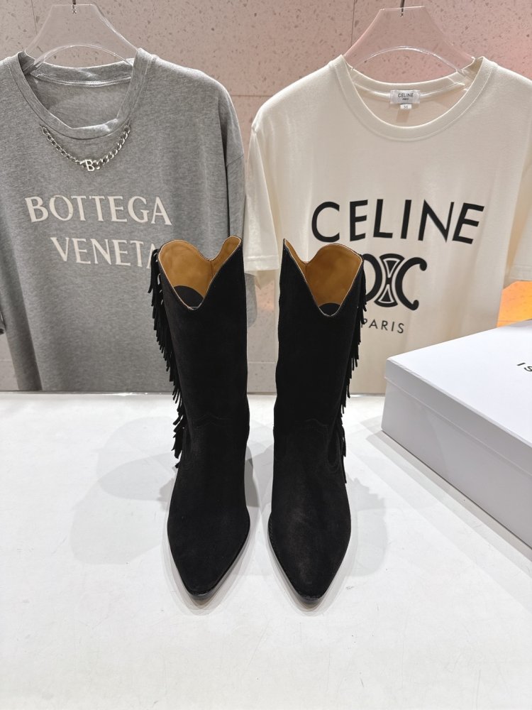 Сапоги кожаные женские с острым носком