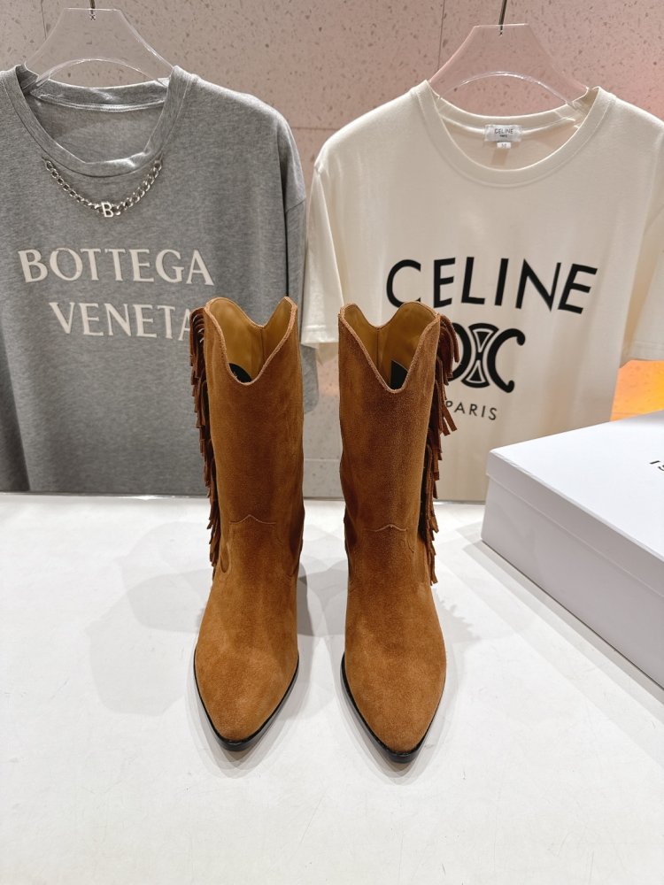 Сапоги кожаные женские с острым носком