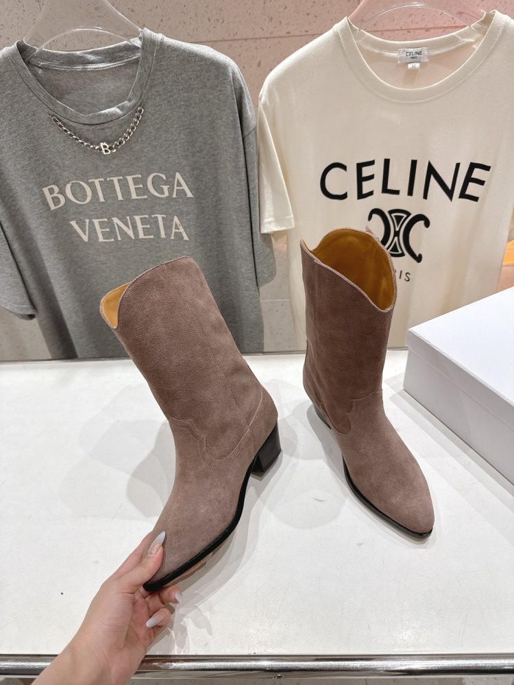 Сапоги кожаные женские с острым носком фото 4