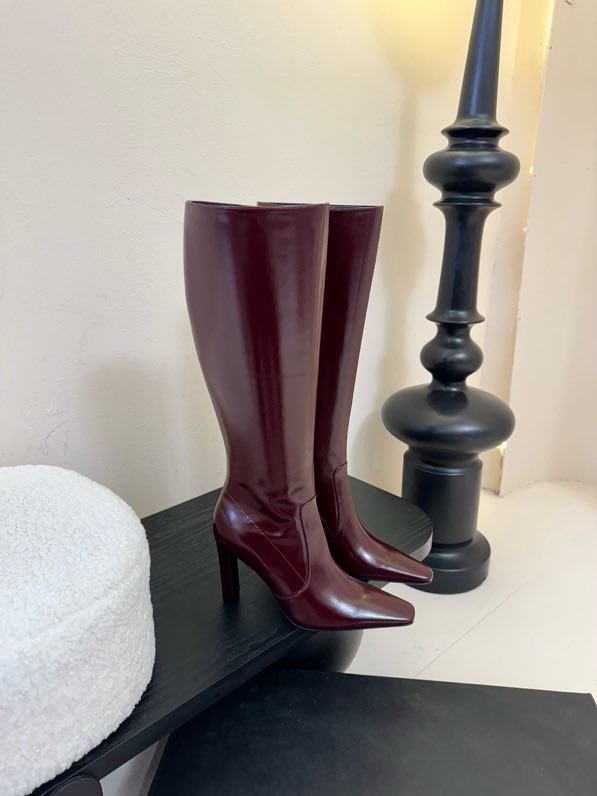 Boots leather women's