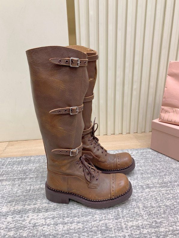 Чоботи шкіряні жіночі