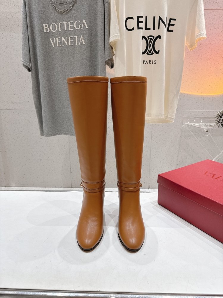 Чоботи шкіряні жіночі