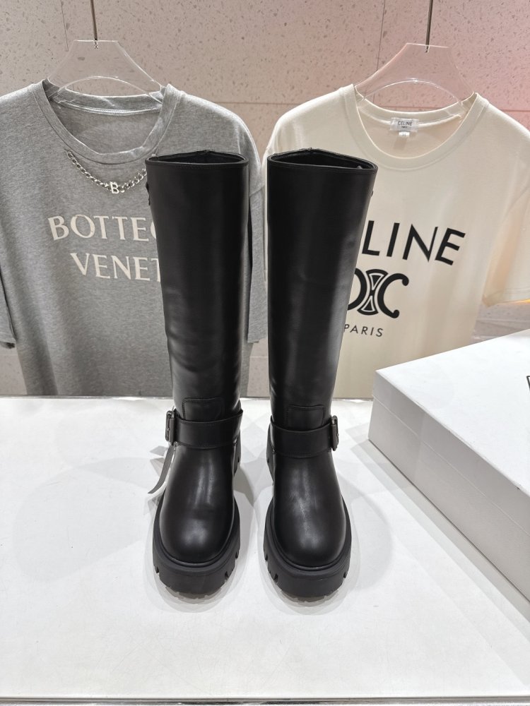 Сапоги кожаные женские